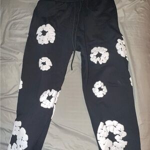 Denim Tears Sweat pants New with tags XL